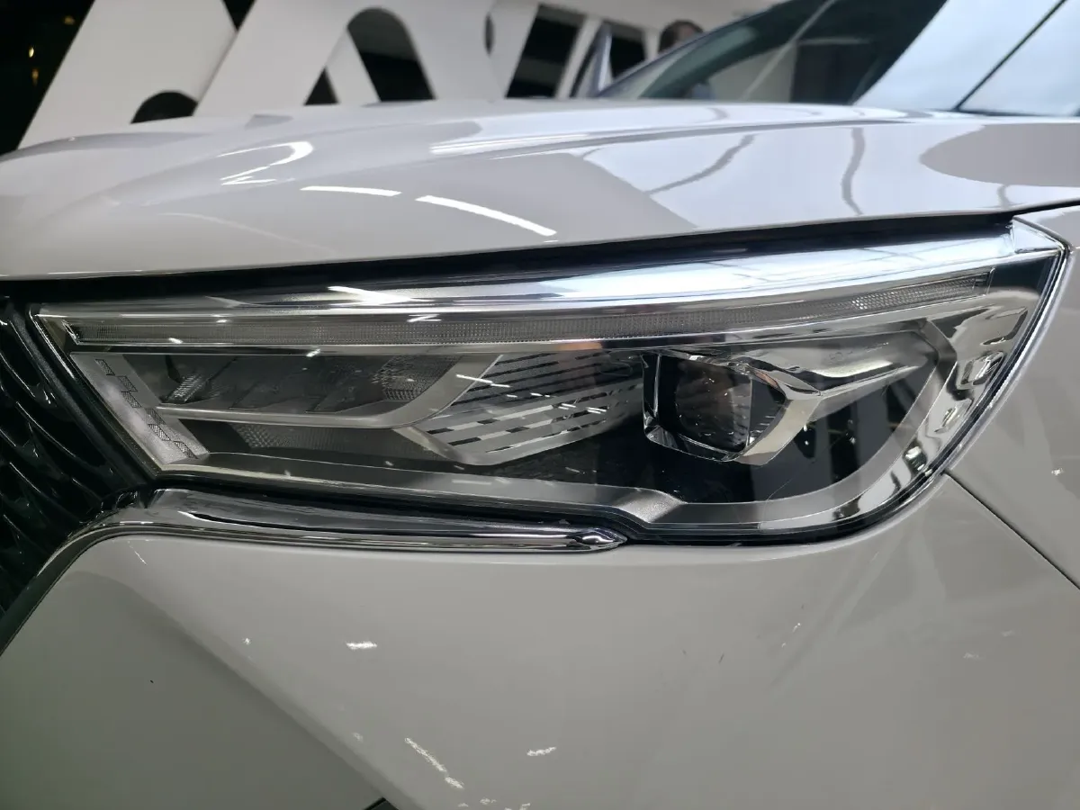 2021 Haval M6 1.5T 150HP L4 7DCT,autocango,china used car exporter,china ev exporter,chinese used car exporter,chinese used ev exporter