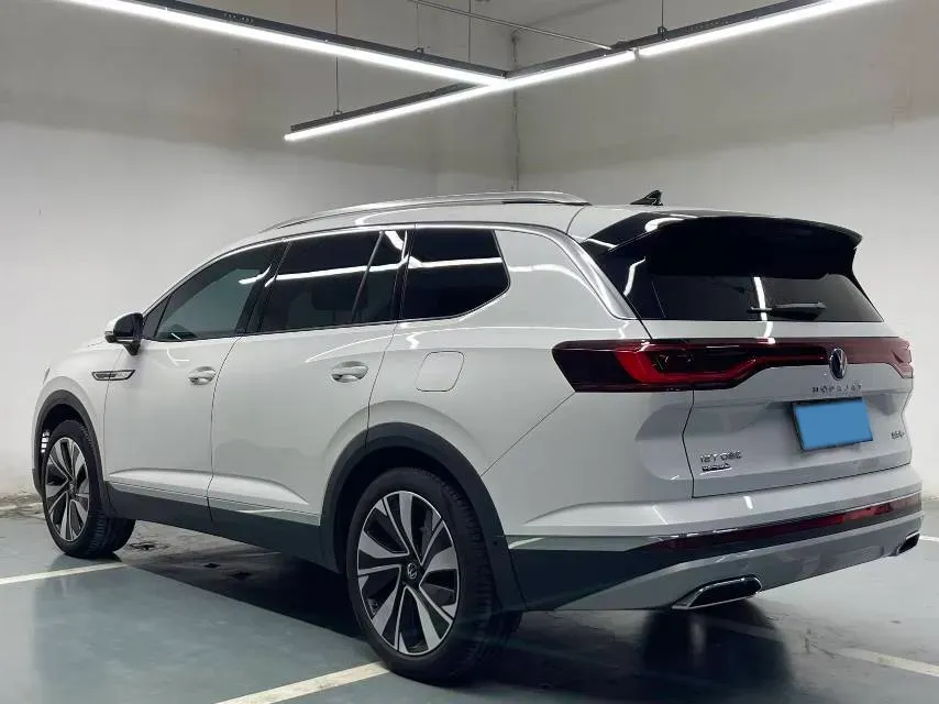 2022 Volkswagen Talagon 2.0T 220HP L4 7DCT,autocango,china used car exporter,china ev exporter,chinese used car exporter,chinese used ev exporter