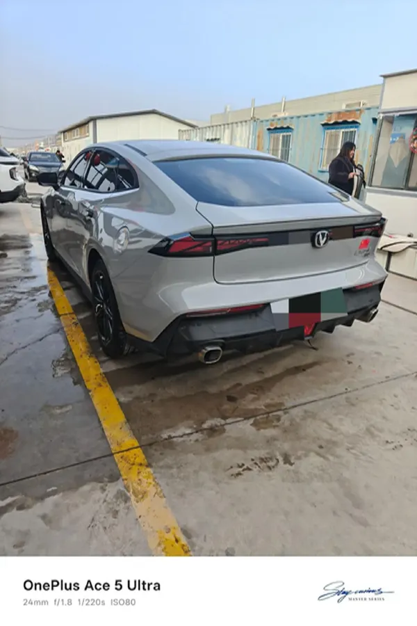 2023 ChangAn UNI-V iDD 1.5T 170HP L4 6TCT PHEV 18.4KWH,autocango,china used car exporter,china ev exporter,chinese used car exporter,chinese used ev exporter