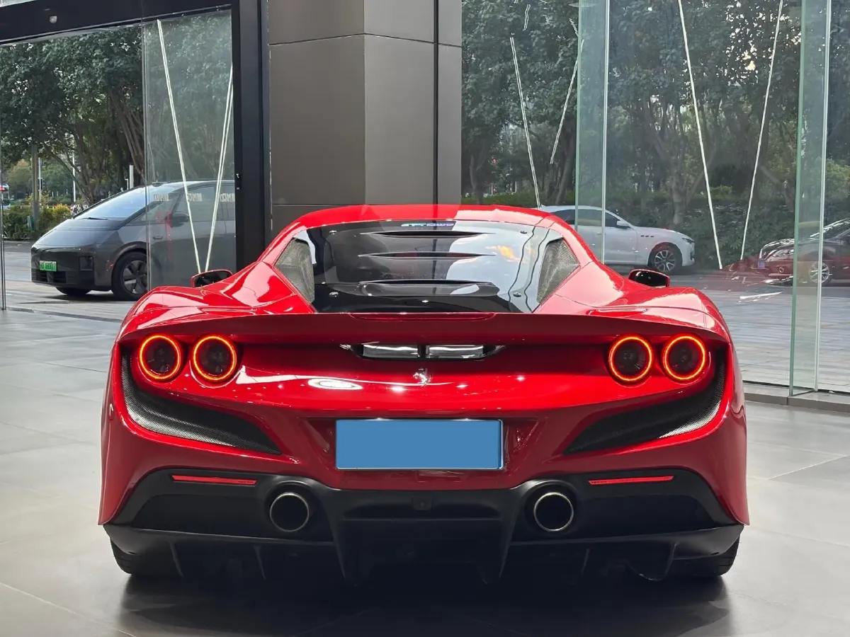 2019 Aston Martin DB11 5.2T 639HP V12 8AT,autocango,china used car exporter,china ev exporter,chinese used car exporter,chinese used ev exporter