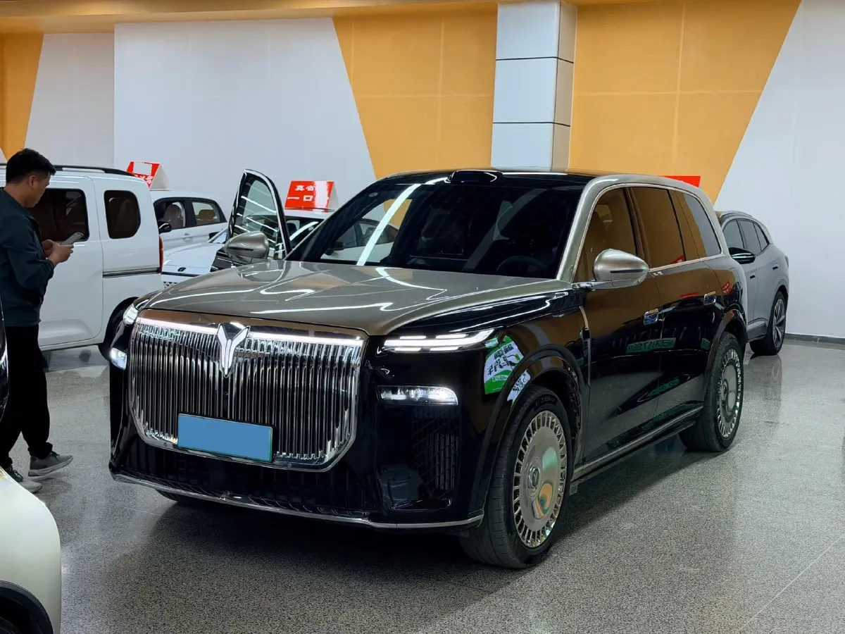 2026 Voyah 9L 1.5T 150HP L4 PHEV,autocango,china used car exporter,china ev exporter,chinese used car exporter,chinese used ev exporter