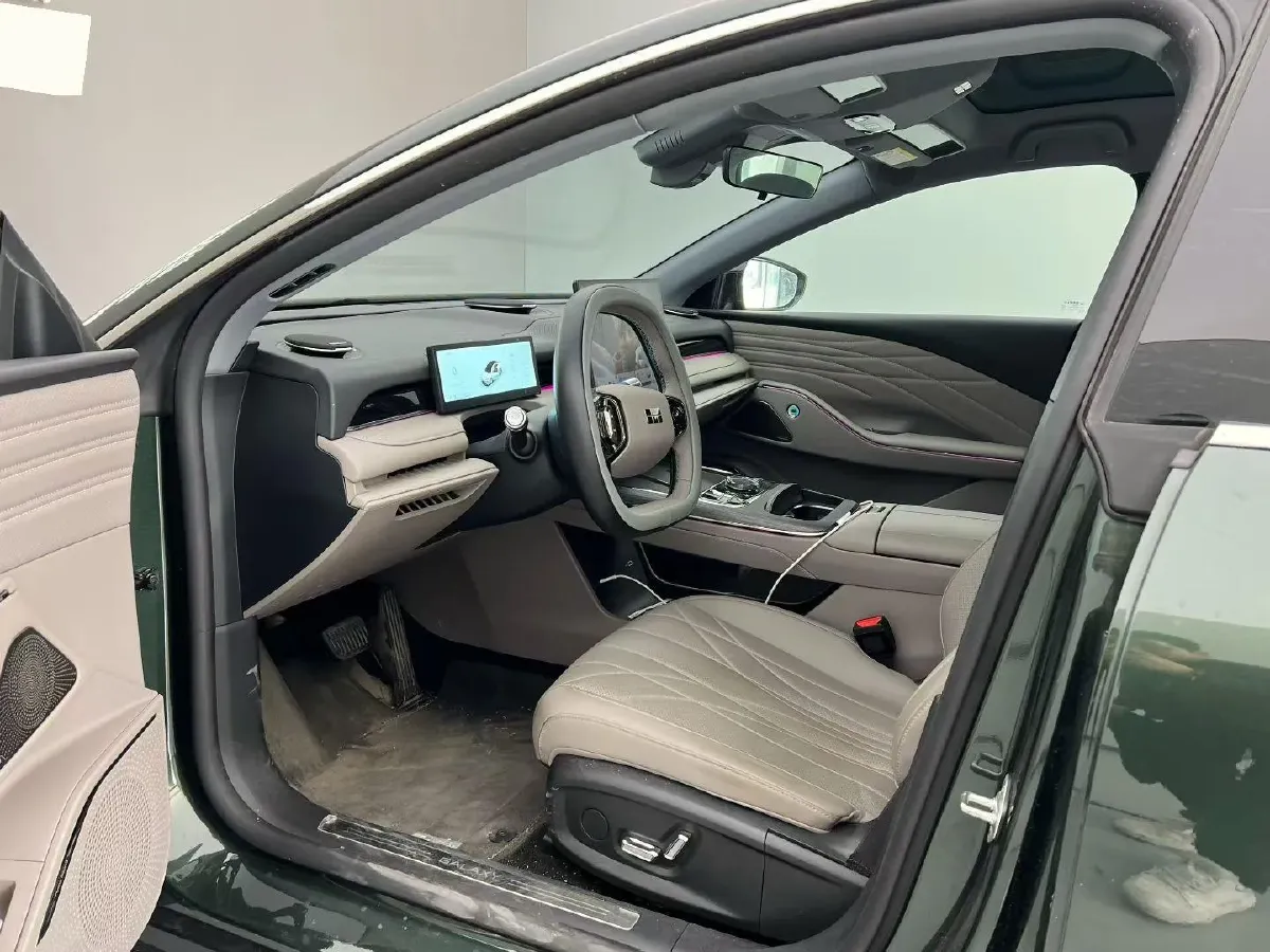 2025 Geely Galaxy Starshine 8 1.5L 112HP L4 1DHT PHEV,autocango,china used car exporter,china ev exporter,chinese used car exporter,chinese used ev exporter