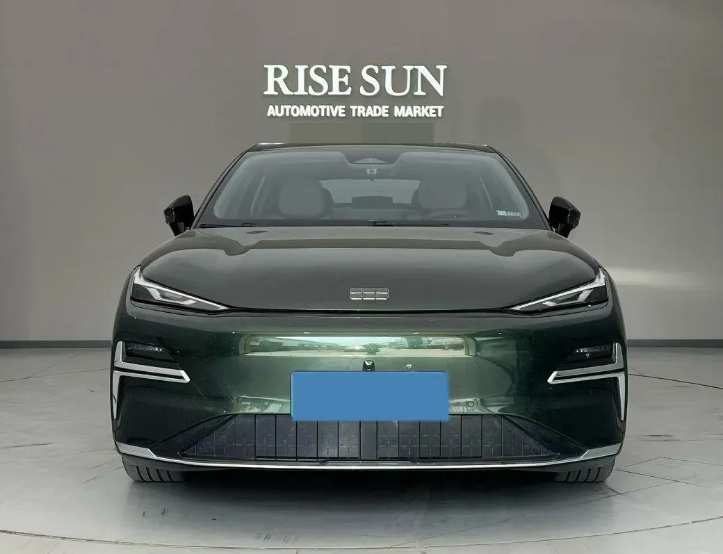 2025 Geely Galaxy Starshine 8 1.5L 112HP L4 1DHT PHEV,autocango,china used car exporter,china ev exporter,chinese used car exporter,chinese used ev exporter