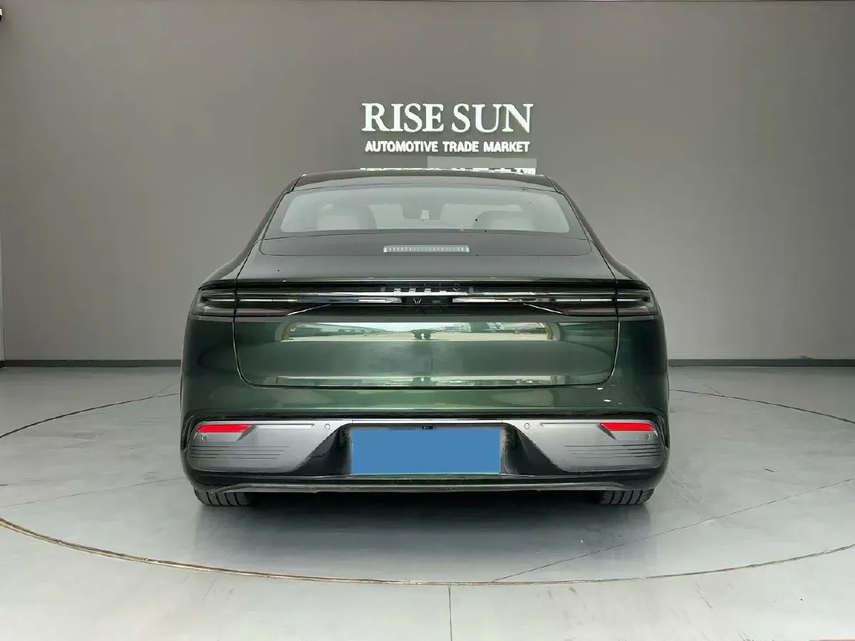 2025 Geely Galaxy Starshine 8 1.5L 112HP L4 1DHT PHEV,autocango,china used car exporter,china ev exporter,chinese used car exporter,chinese used ev exporter