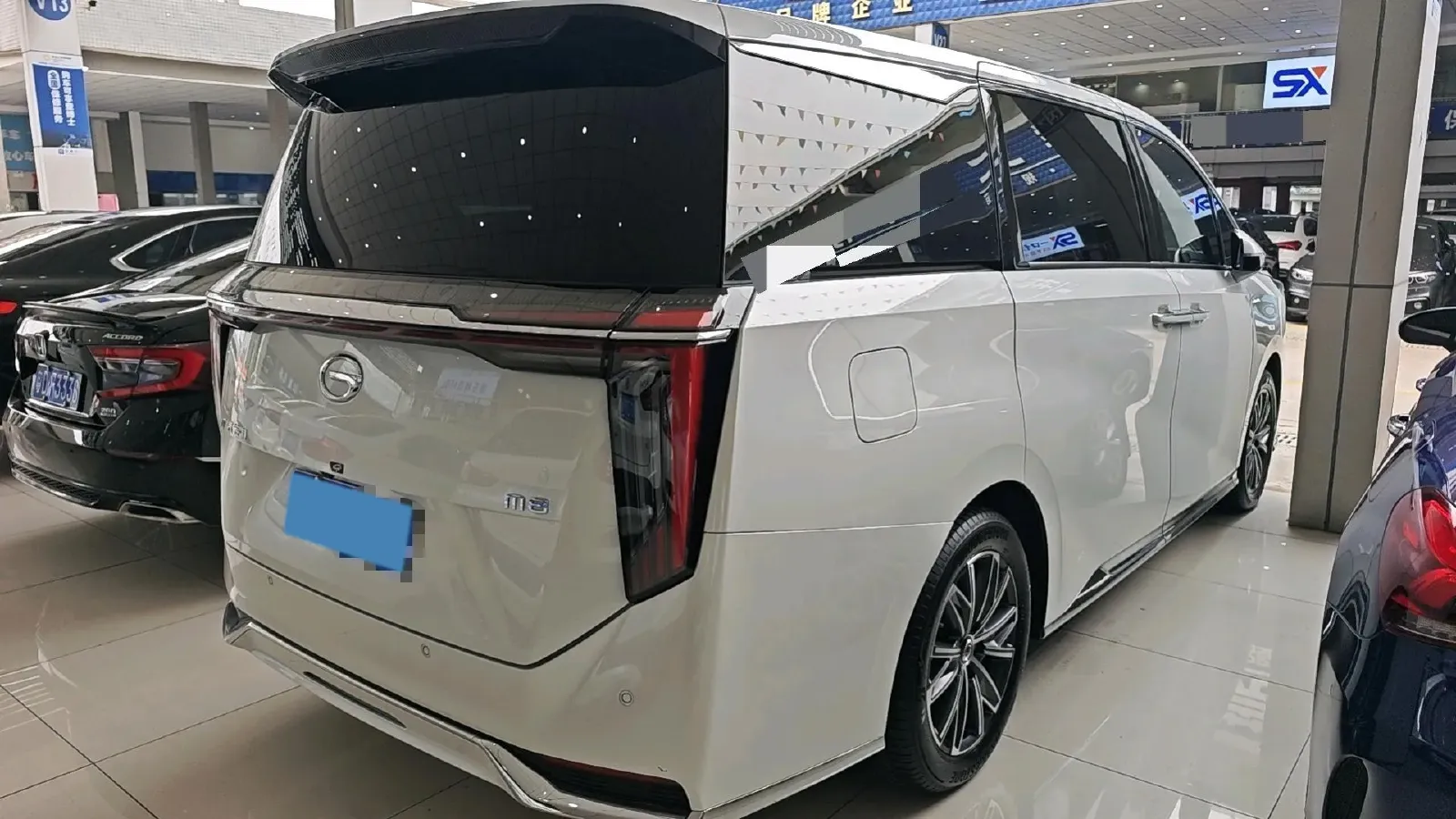 2024 GAC Trumpchi M8 2.0T 252HP L4 8AT,autocango,china used car exporter,china ev exporter,chinese used car exporter,chinese used ev exporter