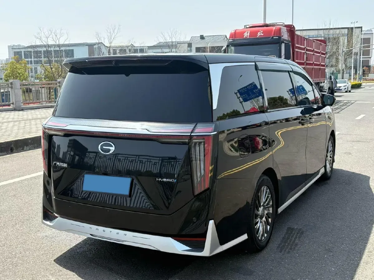 2023 GAC Trumpchi M8 2.0T 190HP L4 E-CVT Hybrid,autocango,china used car exporter,china ev exporter,chinese used car exporter,chinese used ev exporter