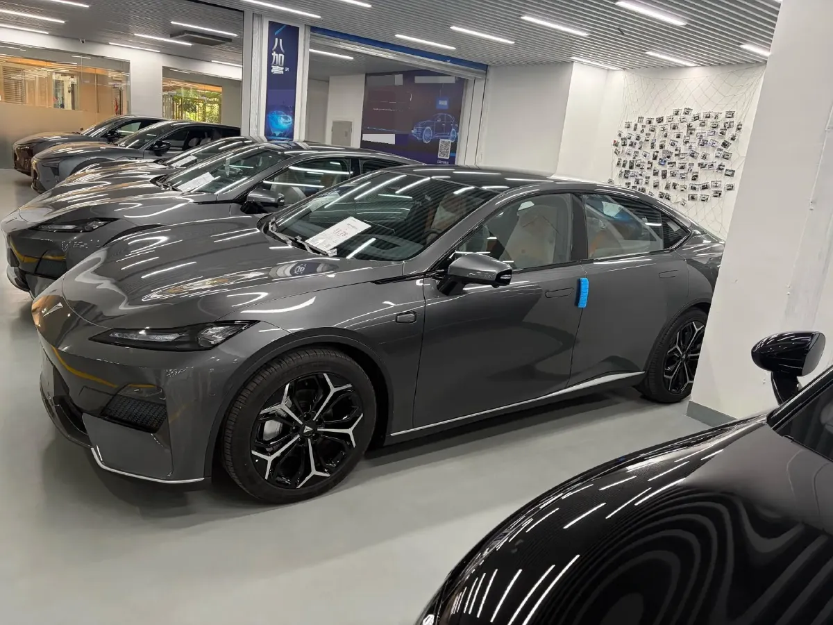 2025 Deepal SL03 1.5L 95HP L4 REEV 28.39KWH,autocango,china used car exporter,china ev exporter,chinese used car exporter,chinese used ev exporter