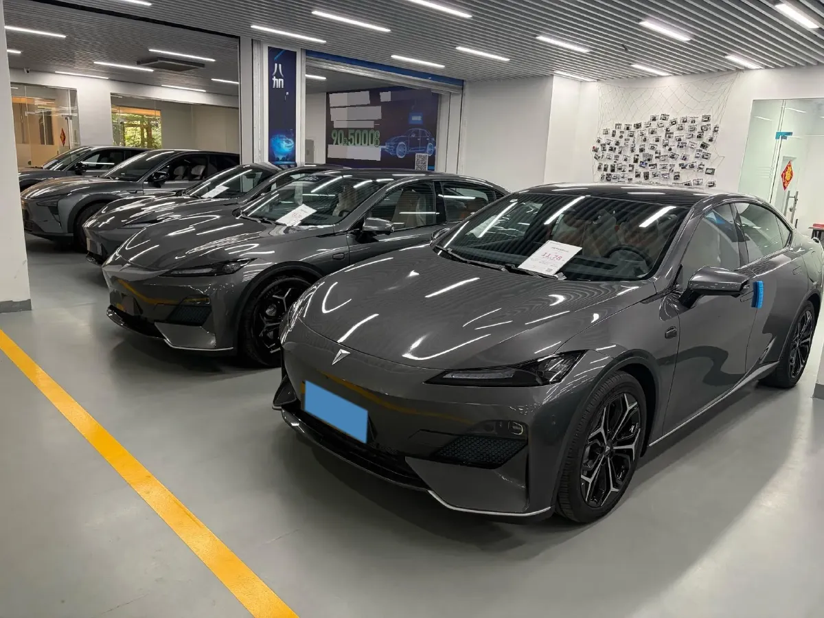 2025 Deepal SL03 1.5L 95HP L4 REEV 28.39KWH,autocango,china used car exporter,china ev exporter,chinese used car exporter,chinese used ev exporter