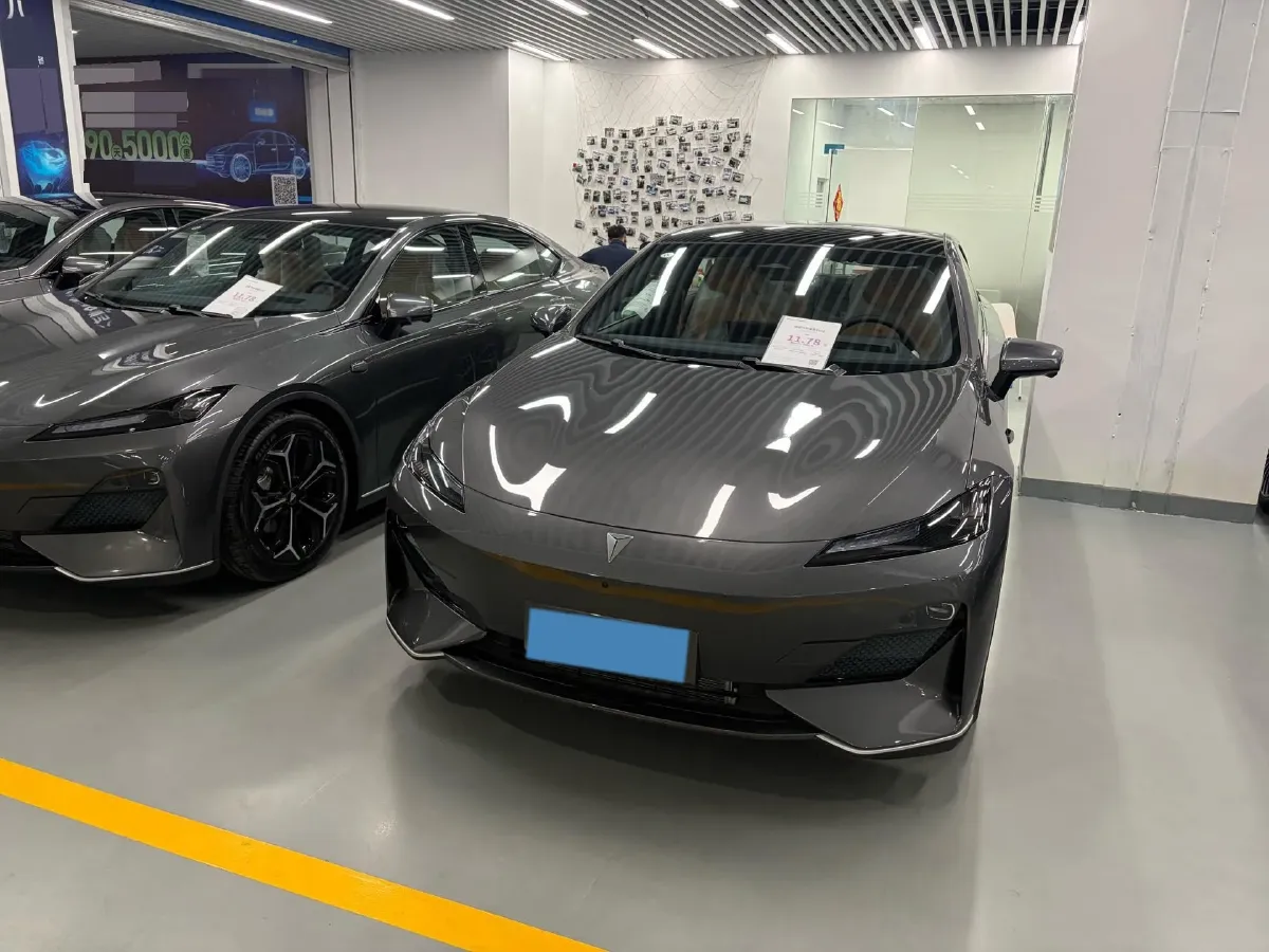 2025 Deepal SL03 1.5L 95HP L4 REEV 28.39KWH,autocango,china used car exporter,china ev exporter,chinese used car exporter,chinese used ev exporter