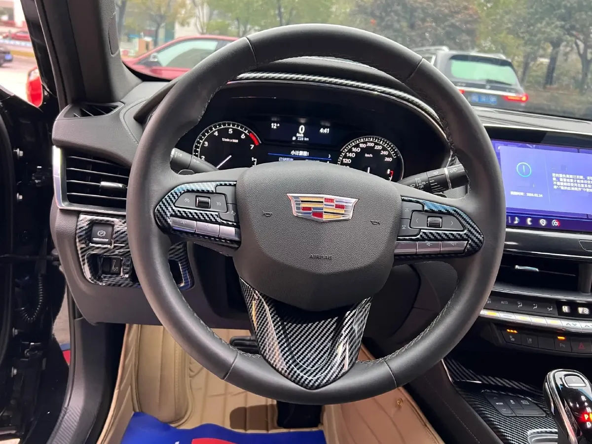 2022 Cadillac CT5 2.0T 237HP L4 10AT,autocango,china used car exporter,china ev exporter,chinese used car exporter,chinese used ev exporter