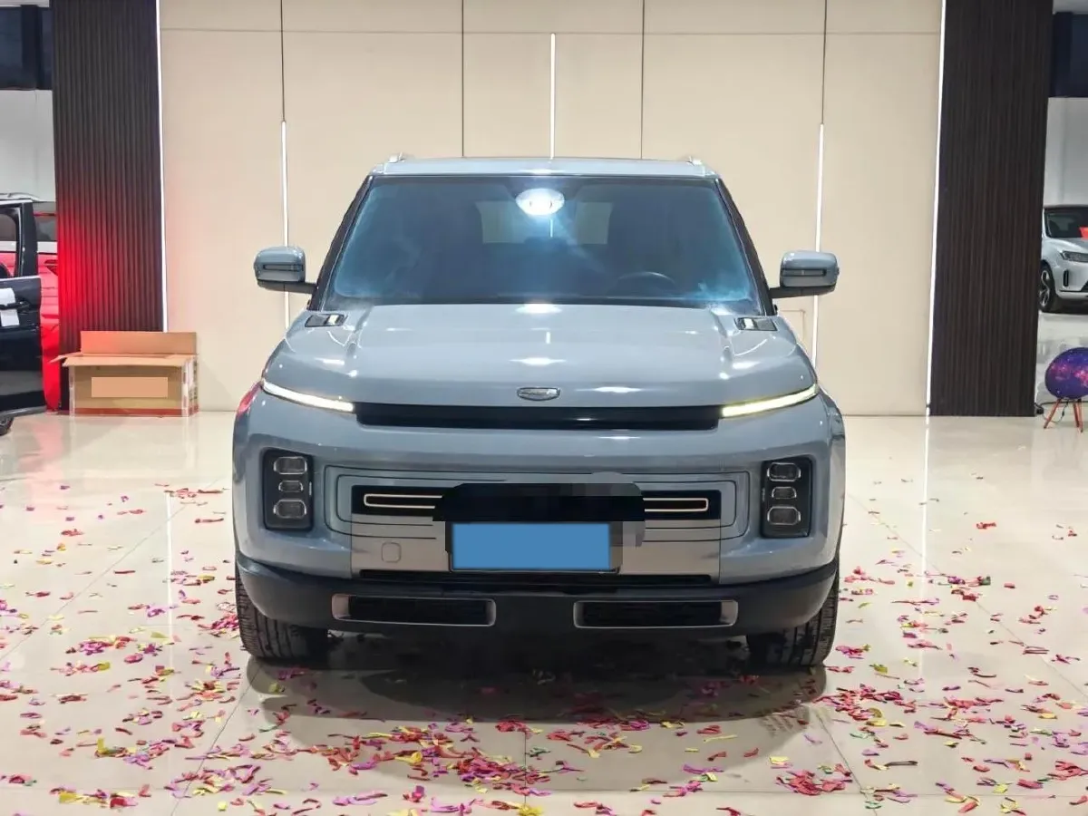 2020 Geely ICON 1.5T 177HP L3 7DCT,autocango,china used car exporter,china ev exporter,chinese used car exporter,chinese used ev exporter