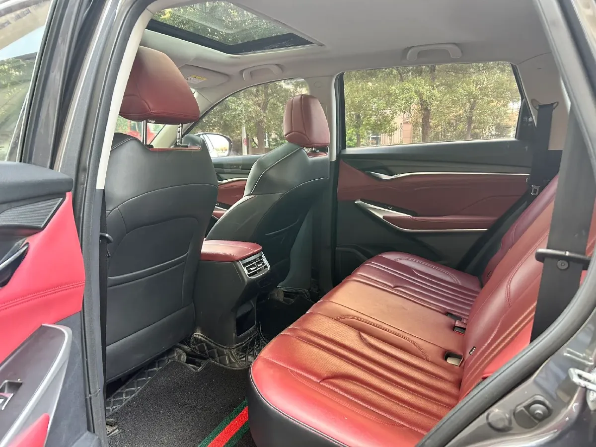 2020 ChangAn CS75 Plus 1.5T 178HP L4 6AT,autocango,china used car exporter,china ev exporter,chinese used car exporter,chinese used ev exporter