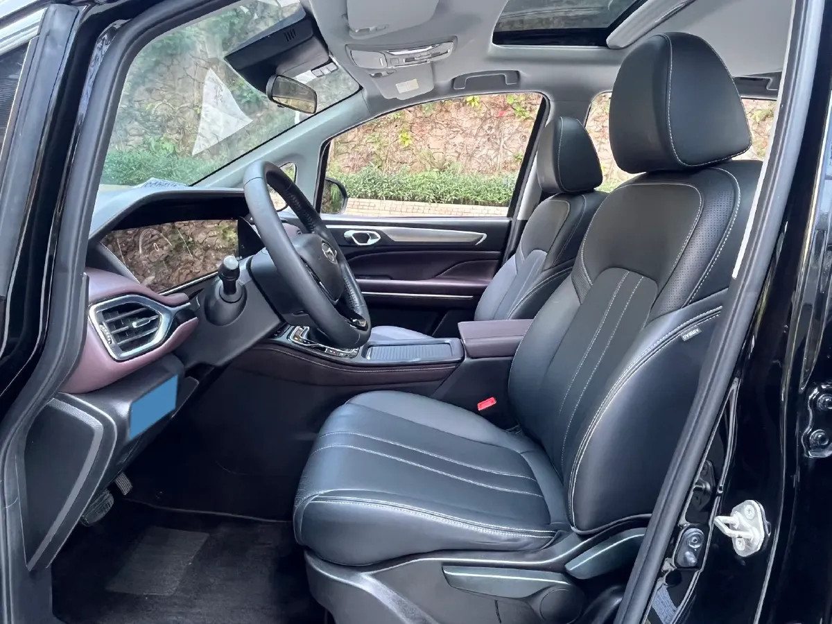 2021 GAC Trumpchi M6 1.5T 169HP L4 7DCT,autocango,china used car exporter,china ev exporter,chinese used car exporter,chinese used ev exporter