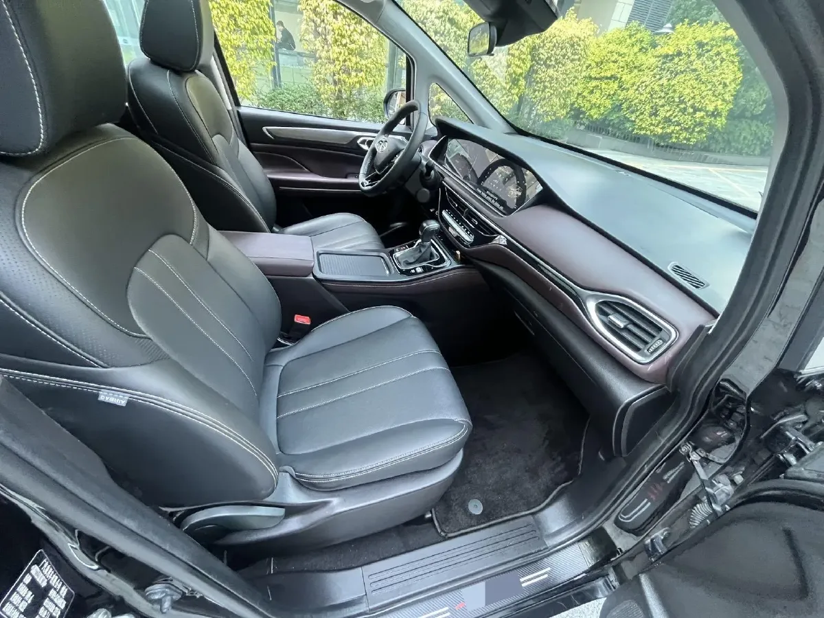 2021 GAC Trumpchi M6 1.5T 169HP L4 7DCT,autocango,china used car exporter,china ev exporter,chinese used car exporter,chinese used ev exporter