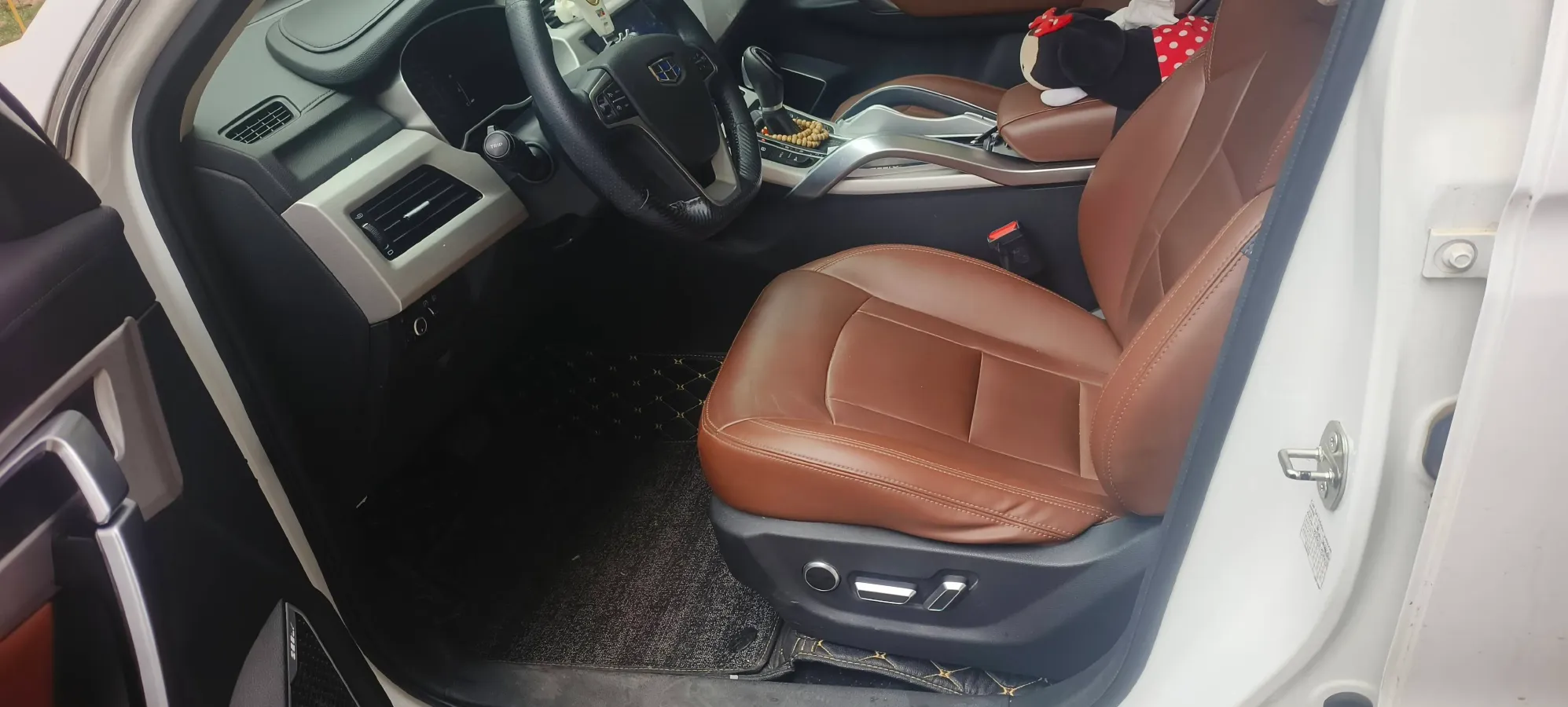 2018 Geely Azkarra 1.8T 184HP L4 6AT,autocango,china used car exporter,china ev exporter,chinese used car exporter,chinese used ev exporter