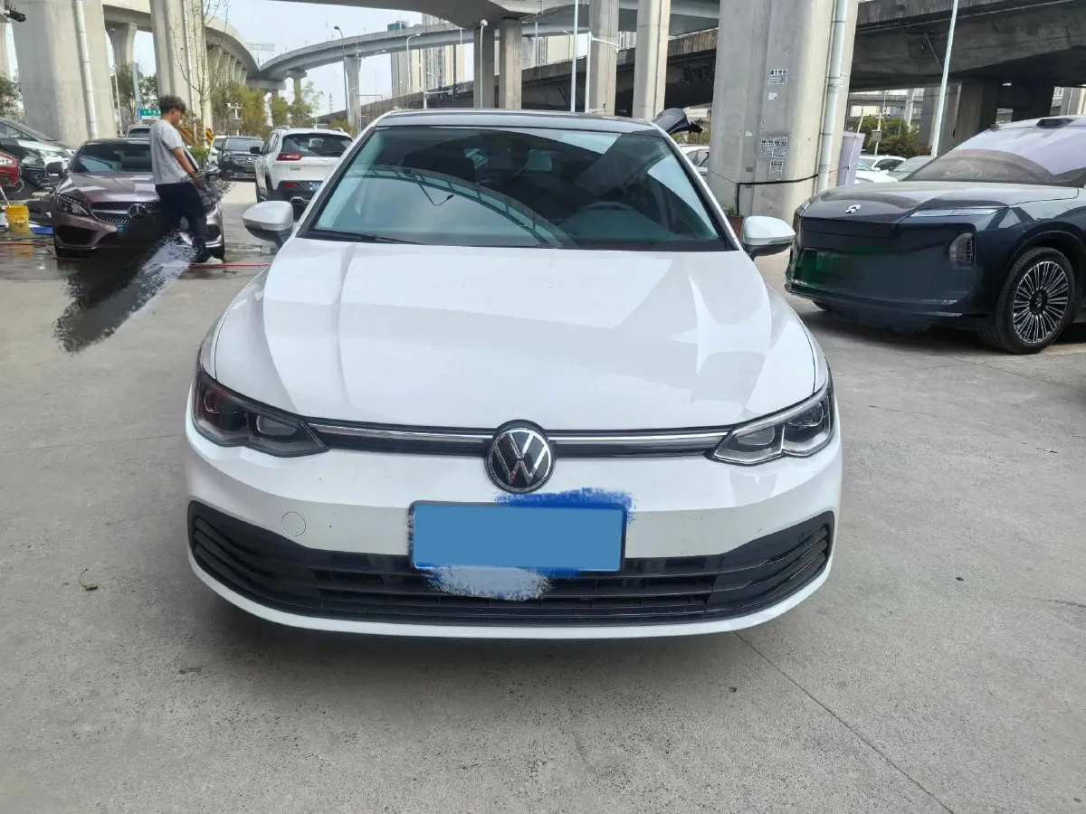 2023 Volkswagen Golf 1.4T 150HP L4 7DCT,autocango,china used car exporter,china ev exporter,chinese used car exporter,chinese used ev exporter