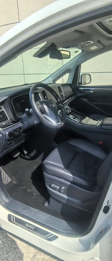 2021 GAC Trumpchi M8 2.0T 252HP L4 8AT,autocango,china used car exporter,china ev exporter,chinese used car exporter,chinese used ev exporter