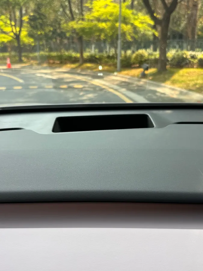 2024 ONVO L60 BEV 60KWH,autocango,china used car exporter,china ev exporter,chinese used car exporter,chinese used ev exporter