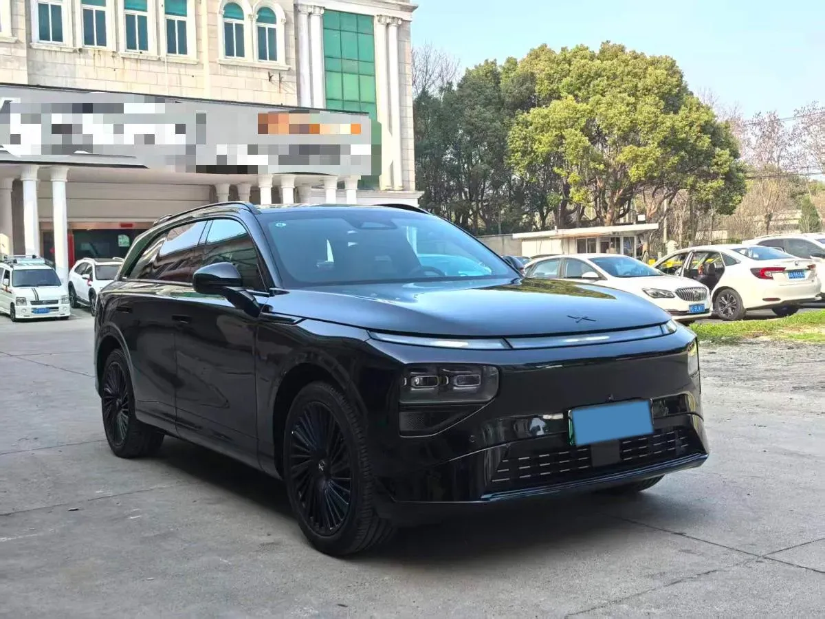 2025 Xpeng G9 BEV 79KWH,autocango,china used car exporter,china ev exporter,chinese used car exporter,chinese used ev exporter