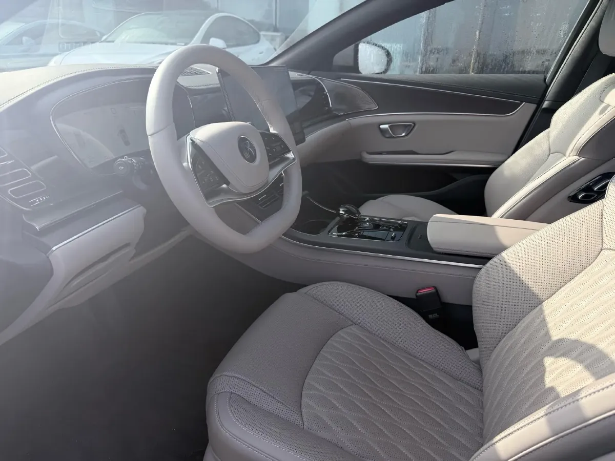 2025 BYD Han 1.5T 156HP L4 E-CVT PHEV,autocango,china used car exporter,china ev exporter,chinese used car exporter,chinese used ev exporter