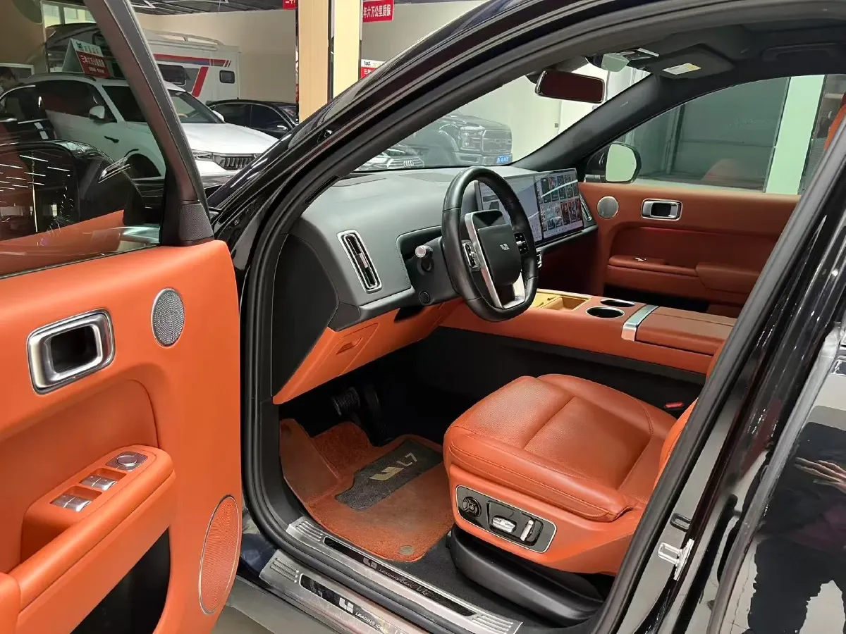 2023 Hyundai Palisade 3.5L 272HP V6 8AT,autocango,china used car exporter,china ev exporter,chinese used car exporter,chinese used ev exporter