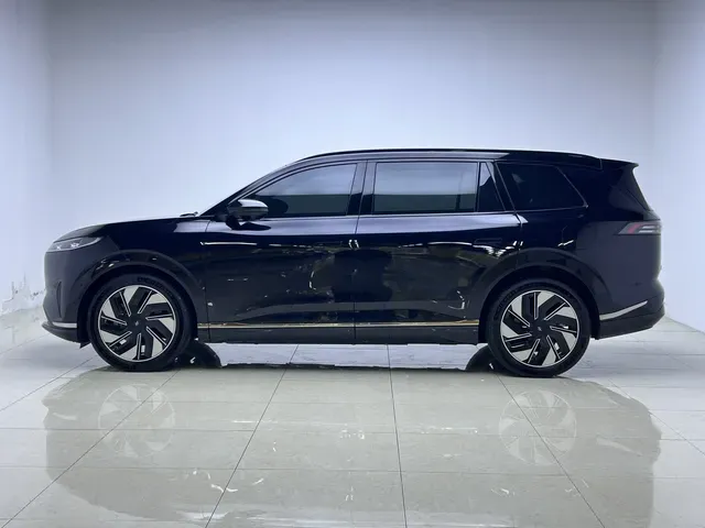 2025 DongFeng eπ eπ008 1.5T 147HP L4 REEV 34.32KWH,autocango,china used car exporter,china ev exporter,chinese used car exporter,chinese used ev exporter