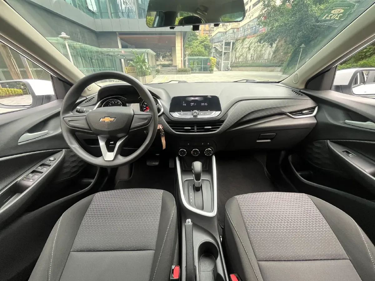 2020 Chevrolet Cavalier 1.0T 125HP L3 6AT,autocango,china used car exporter,china ev exporter,chinese used car exporter,chinese used ev exporter