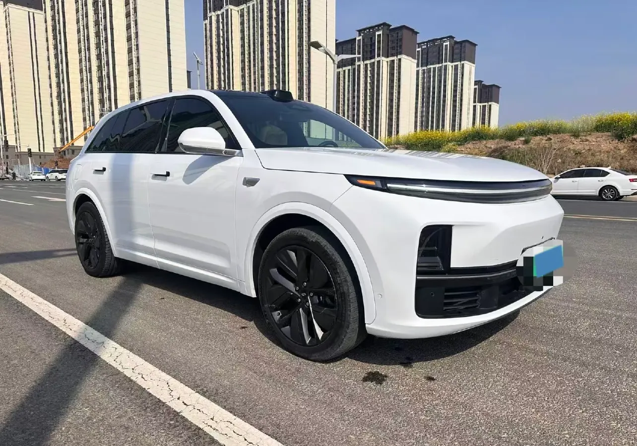 2023 Li L7 Range Extended 154HP REEV 40.9KWH,autocango,china used car exporter,china ev exporter,chinese used car exporter,chinese used ev exporter
