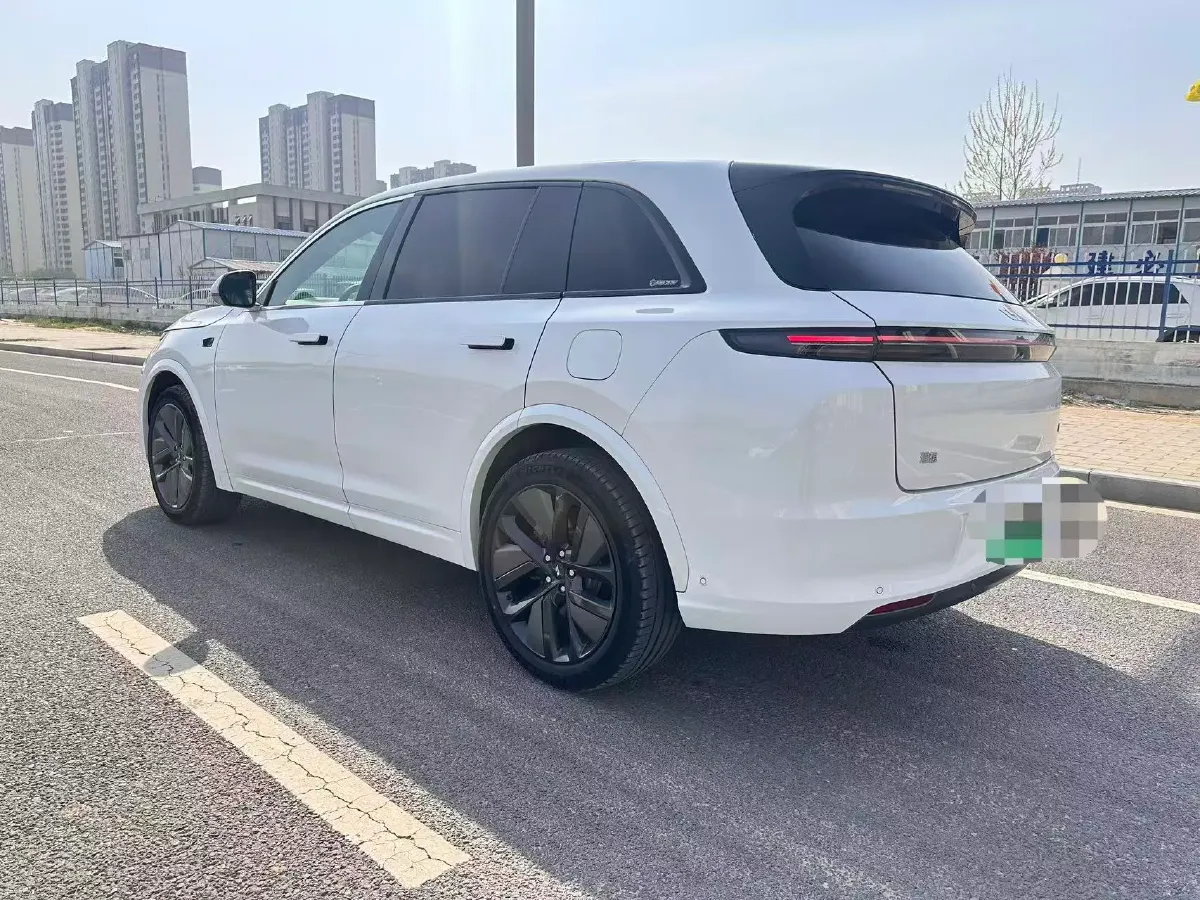2023 Li L7 Range Extended 154HP REEV 40.9KWH,autocango,china used car exporter,china ev exporter,chinese used car exporter,chinese used ev exporter