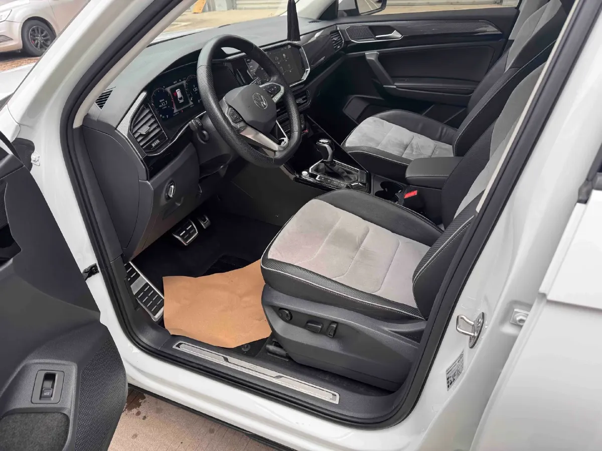 2020 Volkswagen Tayron X 2.0T 186HP L4 7DCT,autocango,china used car exporter,china ev exporter,chinese used car exporter,chinese used ev exporter