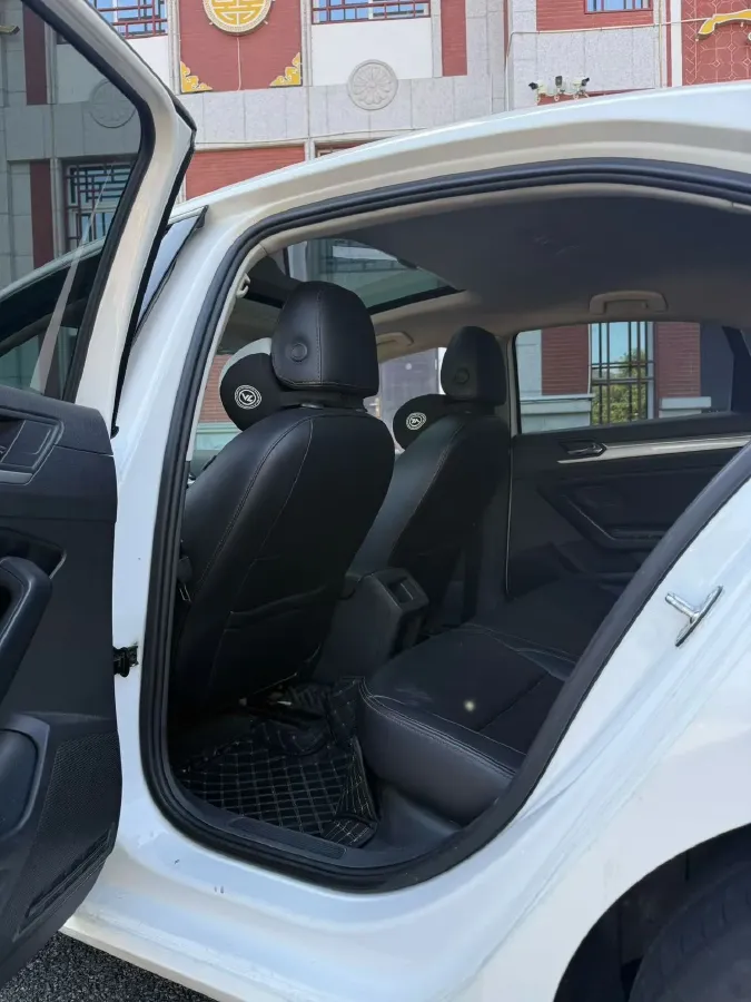 2018 Volkswagen Lamando 1.4T 131HP L4 7DCT,autocango,china used car exporter,china ev exporter,chinese used car exporter,chinese used ev exporter