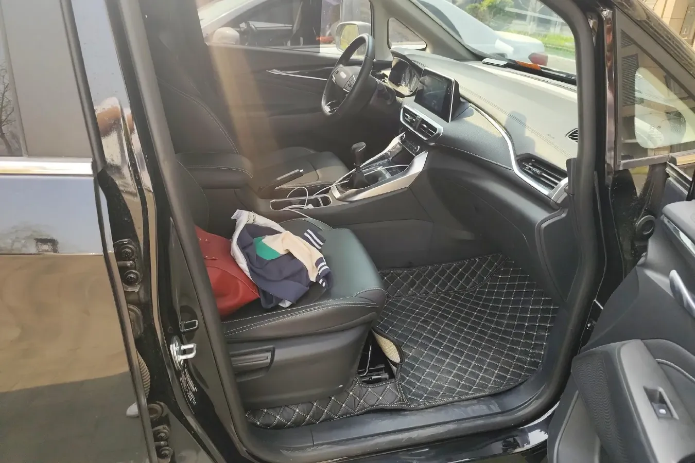 2023 MAXUS G50 1.5T 181HP L4 6MT,autocango,china used car exporter,china ev exporter,chinese used car exporter,chinese used ev exporter