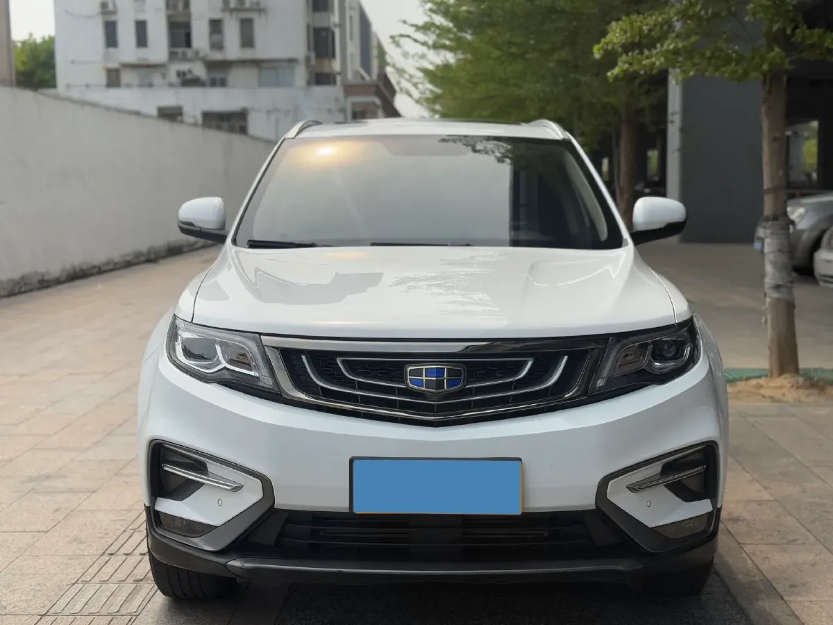 2020 Roewe i6 1.5T 169HP L4 7DCT,autocango,china used car exporter,china ev exporter,chinese used car exporter,chinese used ev exporter