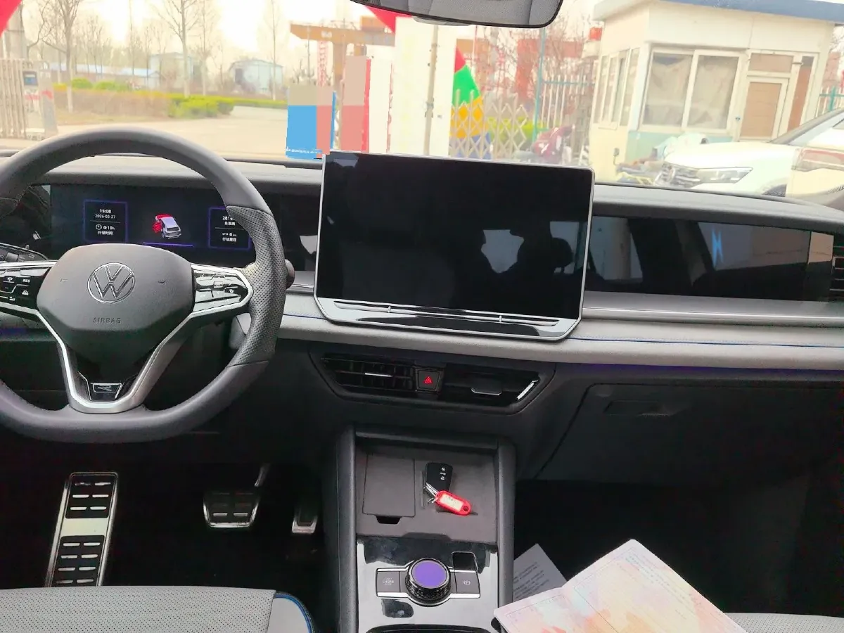 2025 Volkswagen Tayron 2.0T 220HP L4 7DCT,autocango,china used car exporter,china ev exporter,chinese used car exporter,chinese used ev exporter