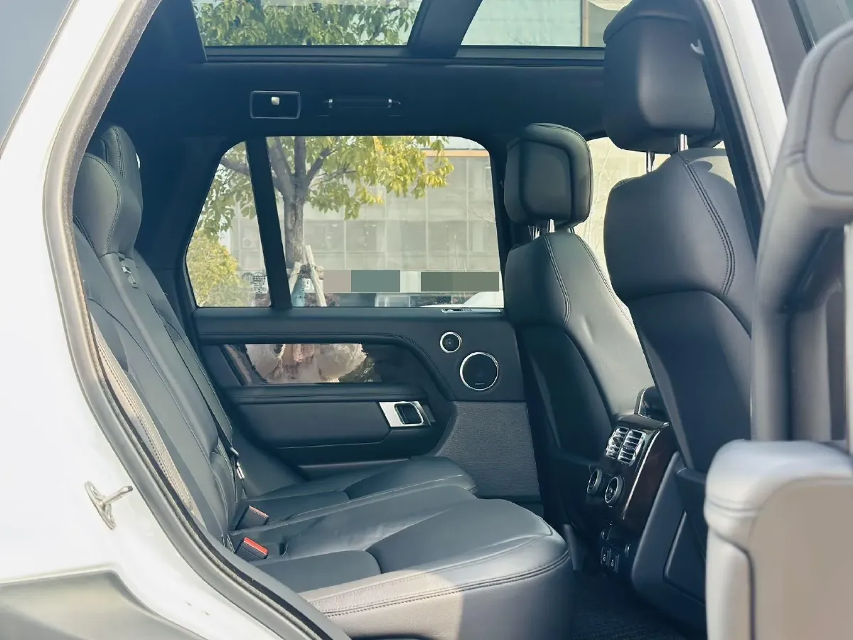 2022 Land Rover Range Rover 3.0T 360HP L6 8AT,autocango,china used car exporter,china ev exporter,chinese used car exporter,chinese used ev exporter