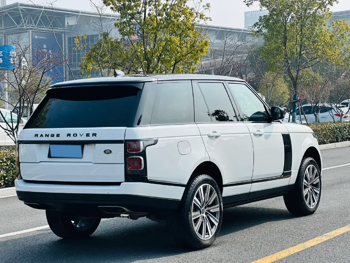 2022 Land Rover Range Rover 3.0T 360HP L6 8AT,autocango,china used car exporter,china ev exporter,chinese used car exporter,chinese used ev exporter