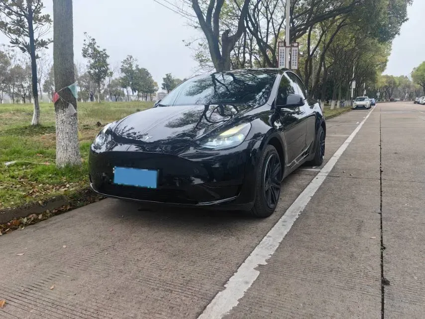 2022 Tesla Model Y BEV 60KWH,autocango,china used car exporter,china ev exporter,chinese used car exporter,chinese used ev exporter