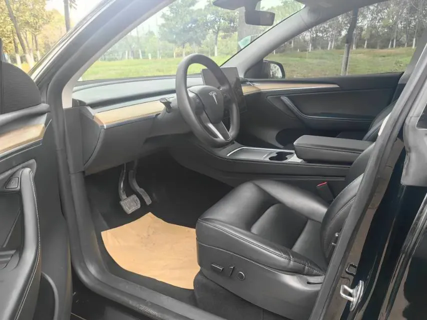 2022 Tesla Model Y BEV 60KWH,autocango,china used car exporter,china ev exporter,chinese used car exporter,chinese used ev exporter