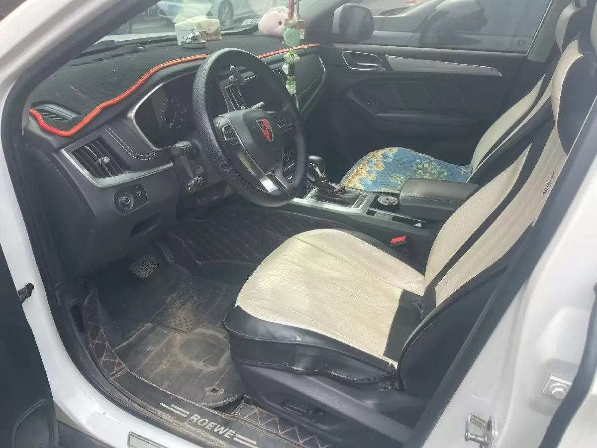 2020 Roewe i6 1.5T 169HP L4 7DCT,autocango,china used car exporter,china ev exporter,chinese used car exporter,chinese used ev exporter