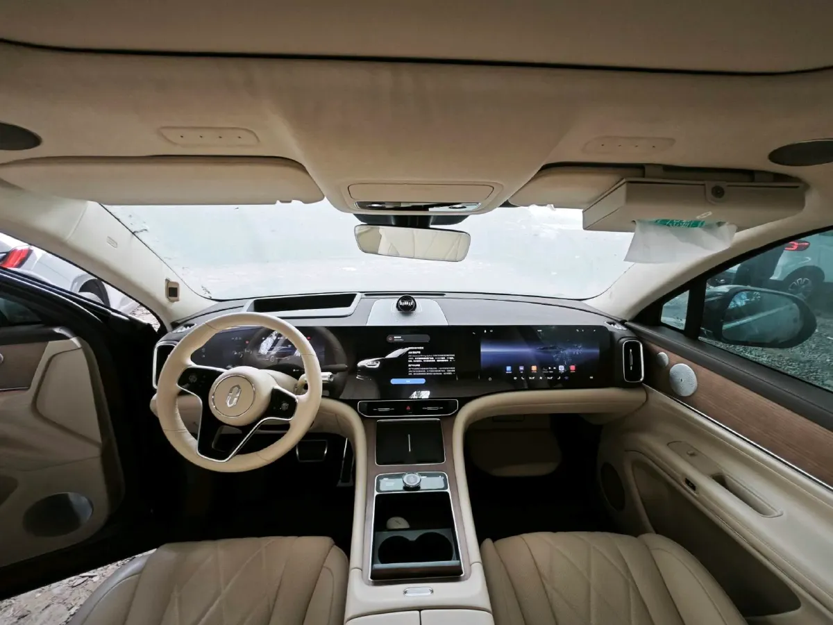 2024 AITO AITO M9 1.5T 152HP L4 REEV 42KWH,autocango,china used car exporter,china ev exporter,chinese used car exporter,chinese used ev exporter