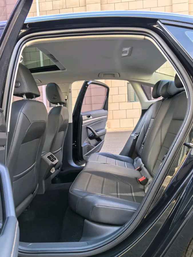 2019 Volkswagen Lavida 1.2T 116HP L4 7DCT,autocango,china used car exporter,china ev exporter,chinese used car exporter,chinese used ev exporter