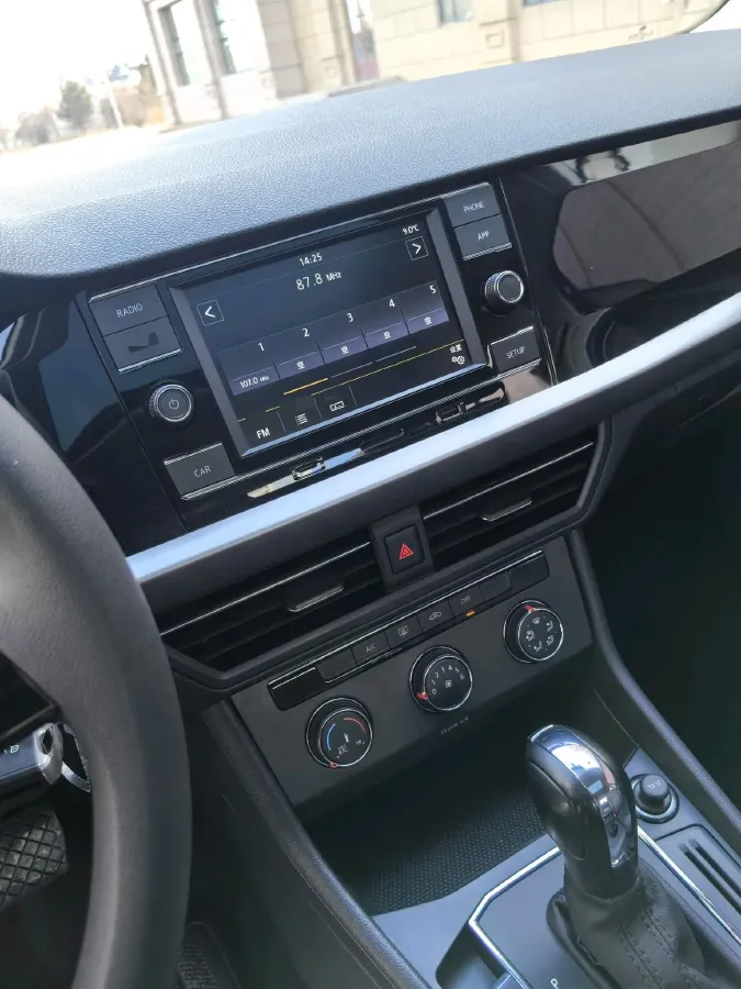 2019 Volkswagen Lavida 1.2T 116HP L4 7DCT,autocango,china used car exporter,china ev exporter,chinese used car exporter,chinese used ev exporter