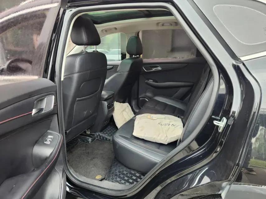 2018 MG HS 1.5T 169HP L4 7DCT,autocango,china used car exporter,china ev exporter,chinese used car exporter,chinese used ev exporter