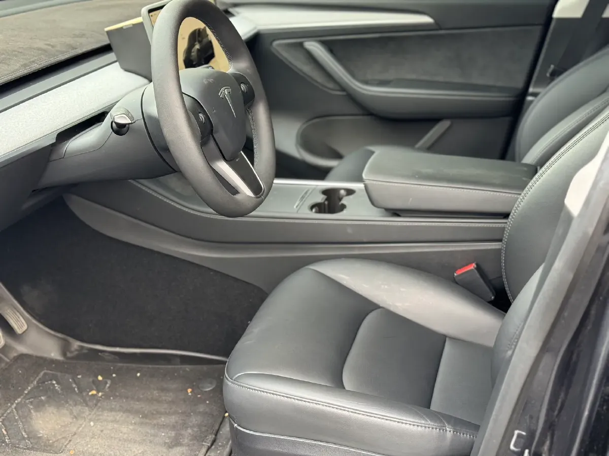 2024 Iveco OuSheng BEV 77.28KWH,autocango,china used car exporter,china ev exporter,chinese used car exporter,chinese used ev exporter