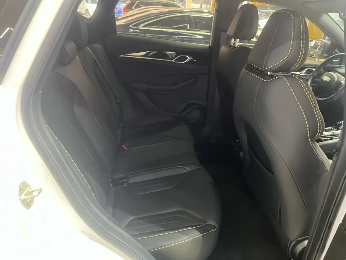 2025 Geely Coolray 1.5T 181HP L4 7DCT,autocango,china used car exporter,china ev exporter,chinese used car exporter,chinese used ev exporter