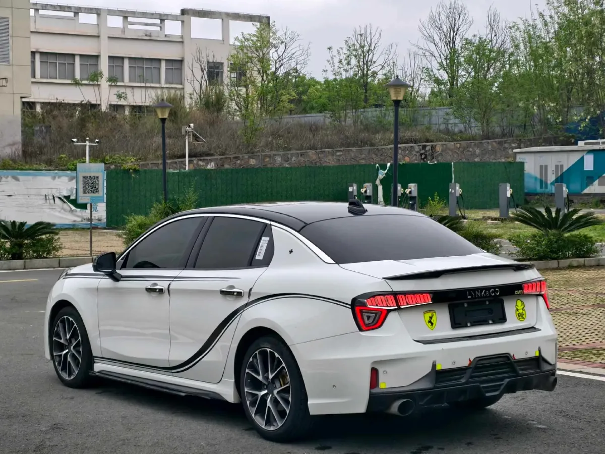 2019 LYNK&CO 01 2.0T 190HP L4 6AT,autocango,china used car exporter,china ev exporter,chinese used car exporter,chinese used ev exporter