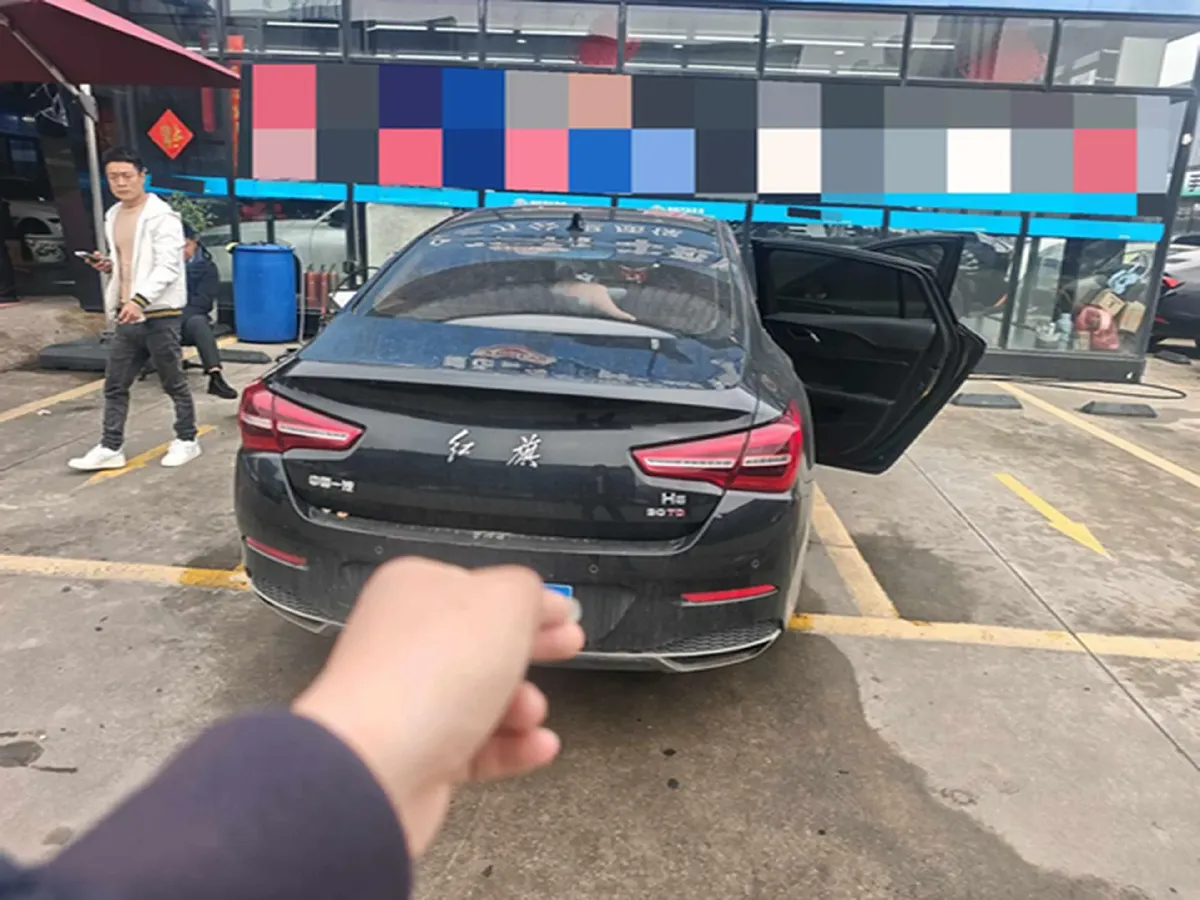 2022 HongQi H5 1.5T 169HP L4 7DCT,autocango,china used car exporter,china ev exporter,chinese used car exporter,chinese used ev exporter