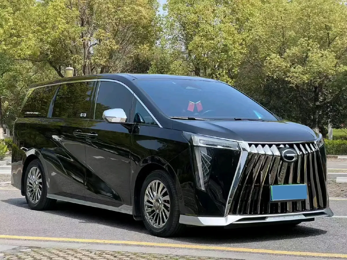 2023 GAC Trumpchi M8 2.0T 252HP L4 8AT,autocango,china used car exporter,china ev exporter,chinese used car exporter,chinese used ev exporter