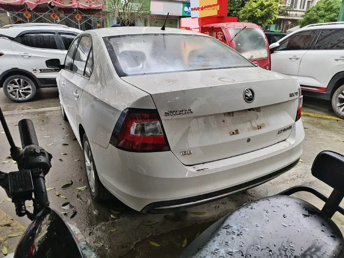 2018 Skoda Rapid 1.6L 110HP L4 6AT,autocango,china used car exporter,china ev exporter,chinese used car exporter,chinese used ev exporter