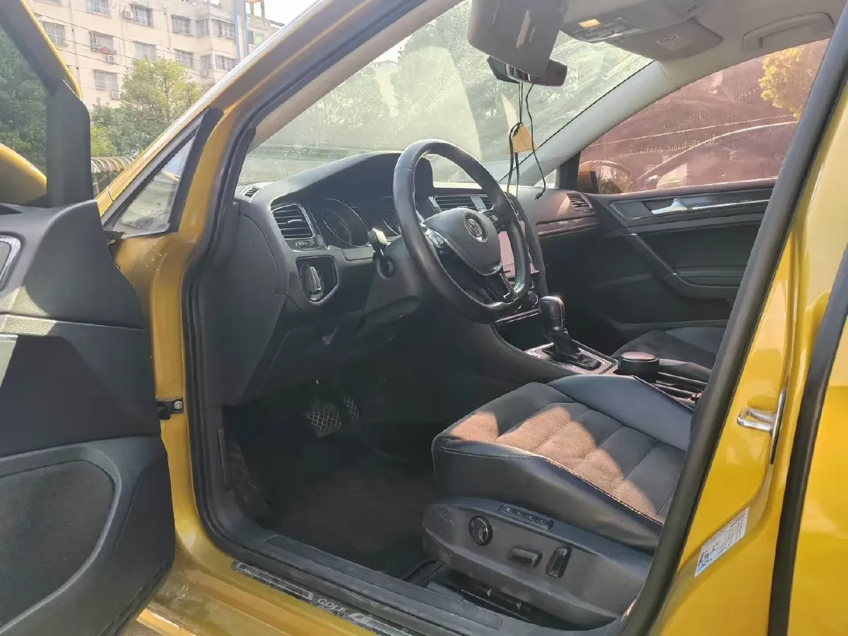 2018 Volkswagen Golf 1.4T 131HP L4 7DCT,autocango,china used car exporter,china ev exporter,chinese used car exporter,chinese used ev exporter
